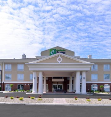 Holiday Inn Express & Suites Ironton