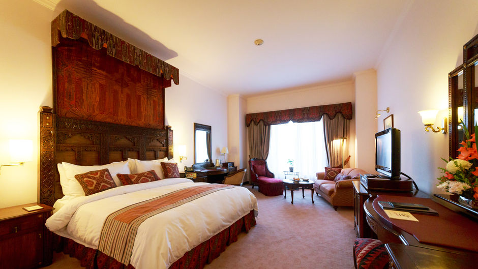 Islamabad Serena Hotel Room