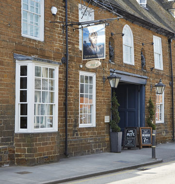 Saracens Head Hotel