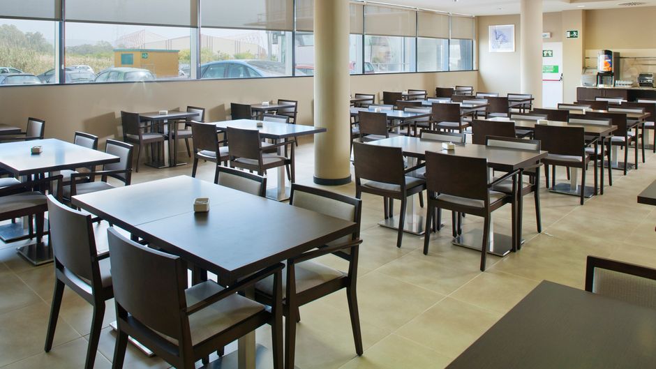 Holiday Inn Express Campo de Gibraltar Restaurant