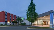 Holiday Inn Express Wilkesboro