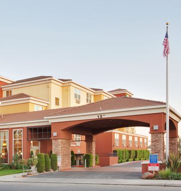 Holiday Inn Express West Sacramento