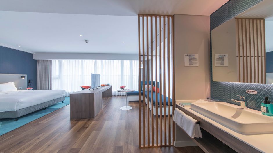 Holiday Inn Express Liyang Huafu Suite