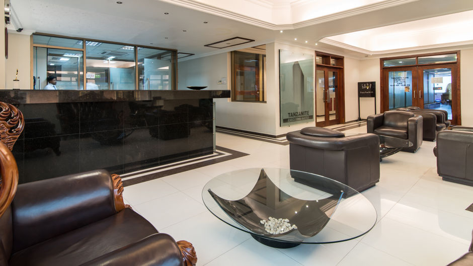 Tanzanite Executive Suites Lobby