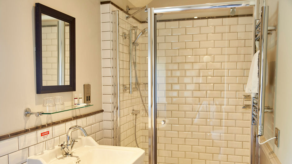 The Cedars Inn Room