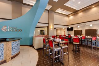 Hotel Indigo Chicago Vernon Hills