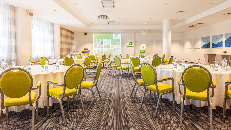 Holiday Inn Meeting
