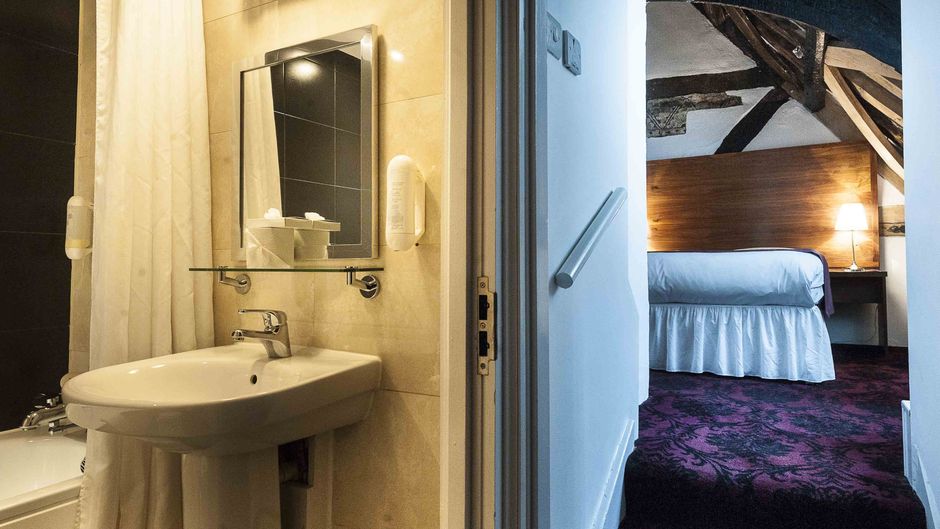 The Royal Hop Pole Hotel Room