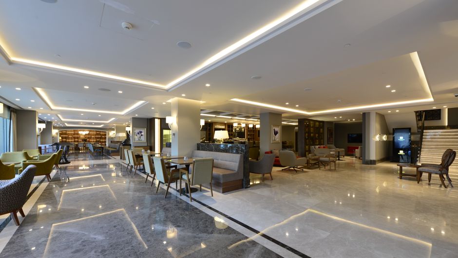 Holiday Inn Bursa City Centre Lobby