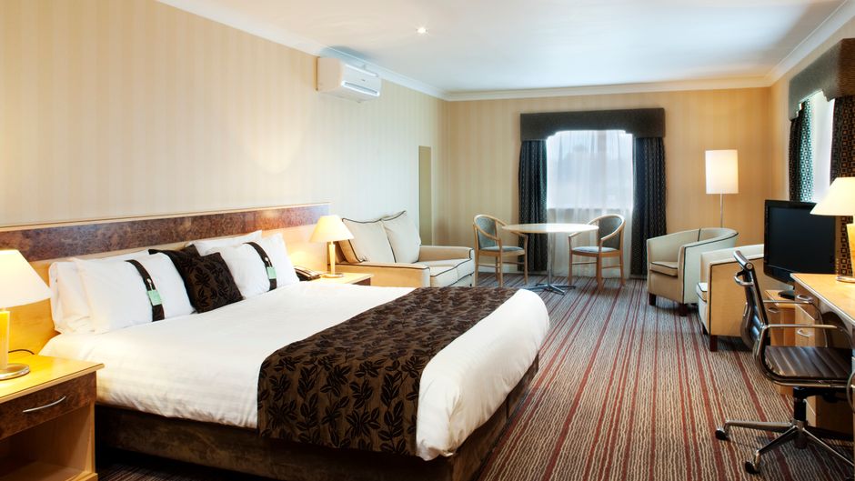 Holiday Inn Barnsley Hotel Room