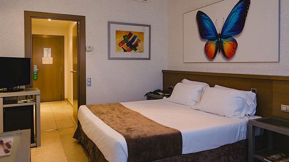 Mas Camarena Hotel Room