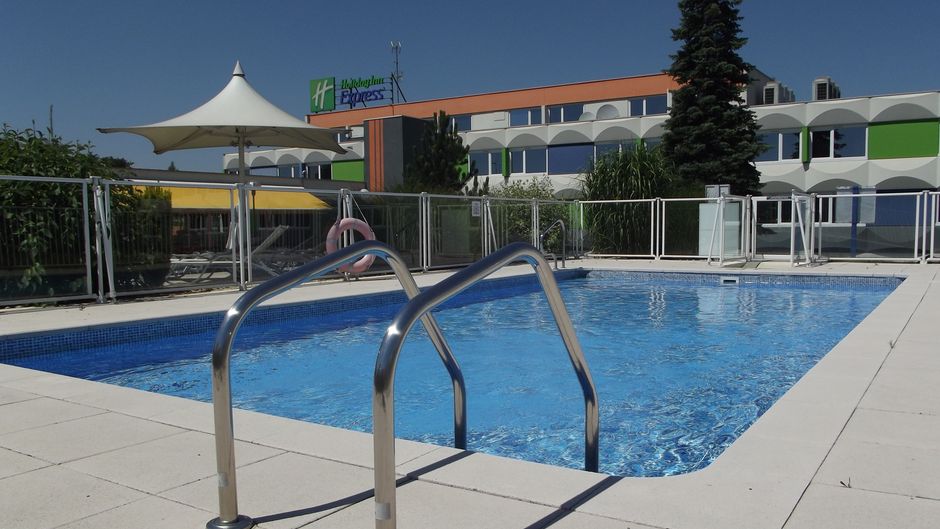 Holiday Inn Express Strasbourg Sud Pool