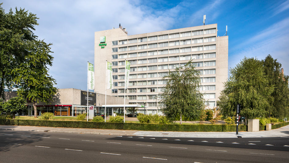Holiday Inn Hotel Eindhoven Exterior