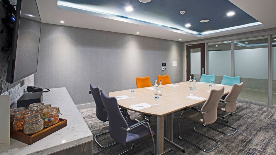 Holiday Inn - Manchester City Center Meeting