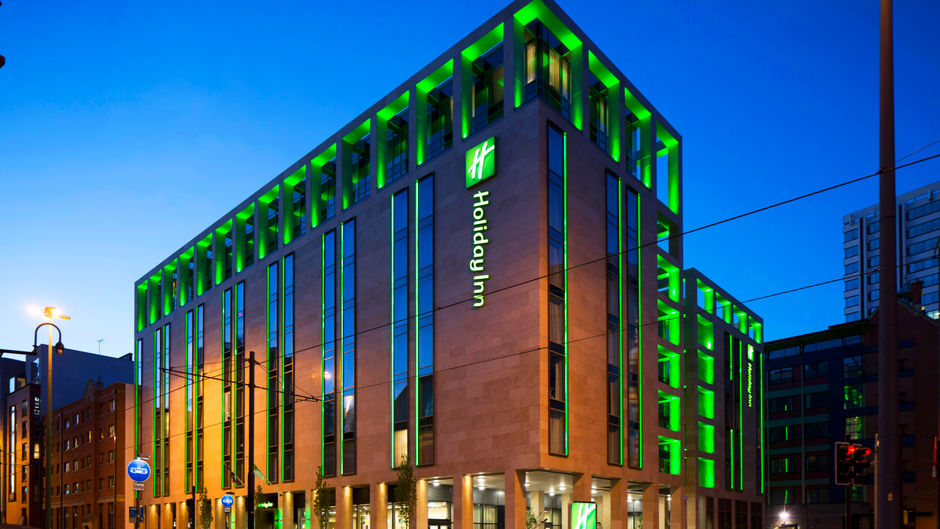 Holiday Inn - Manchester City Center Exterior