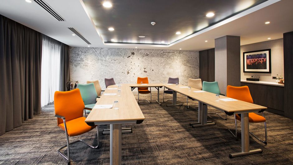 Holiday Inn - Manchester City Center Meeting