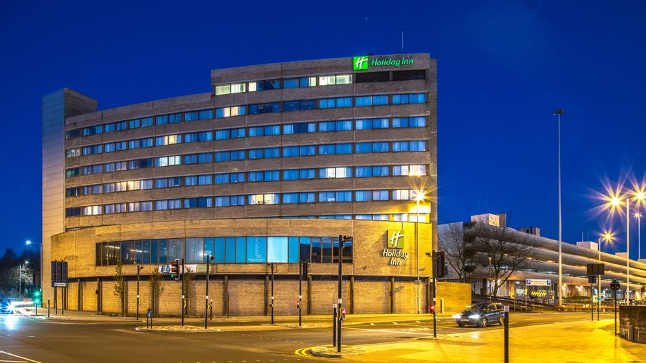 Holiday Inn Preston Exterior