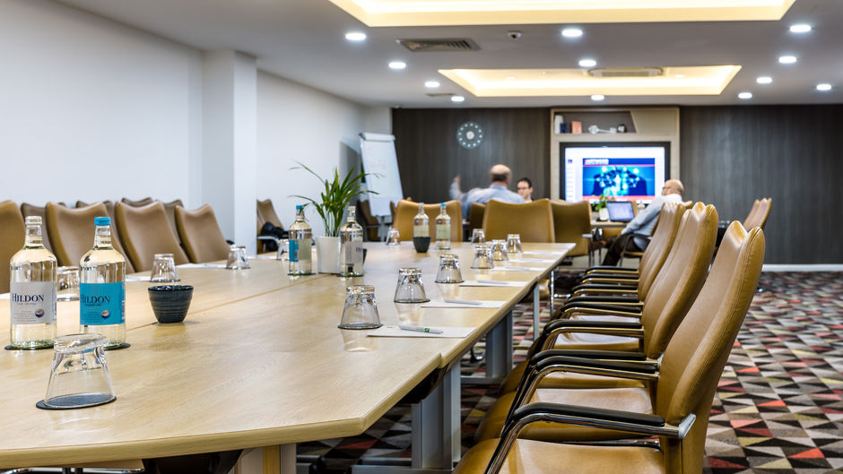Holiday Inn - Watford Junction Meeting