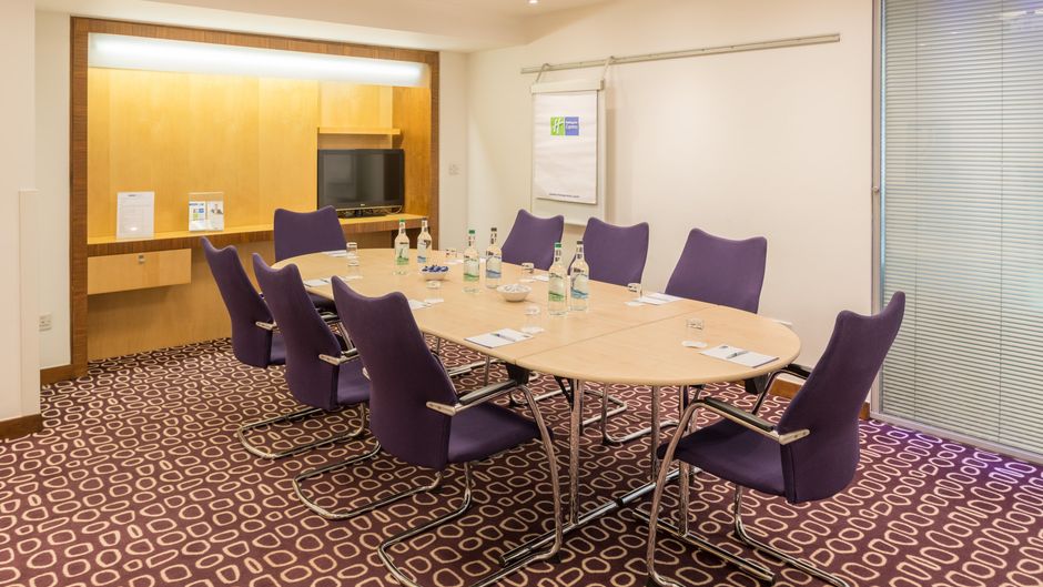 Holiday Inn Express Swiss Cottage Meeting