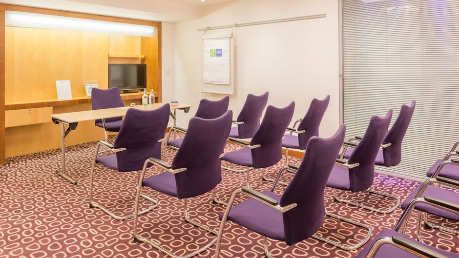 Holiday Inn Express Swiss Cottage Meeting
