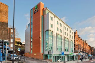 Holiday Inn Express Swiss Cottage