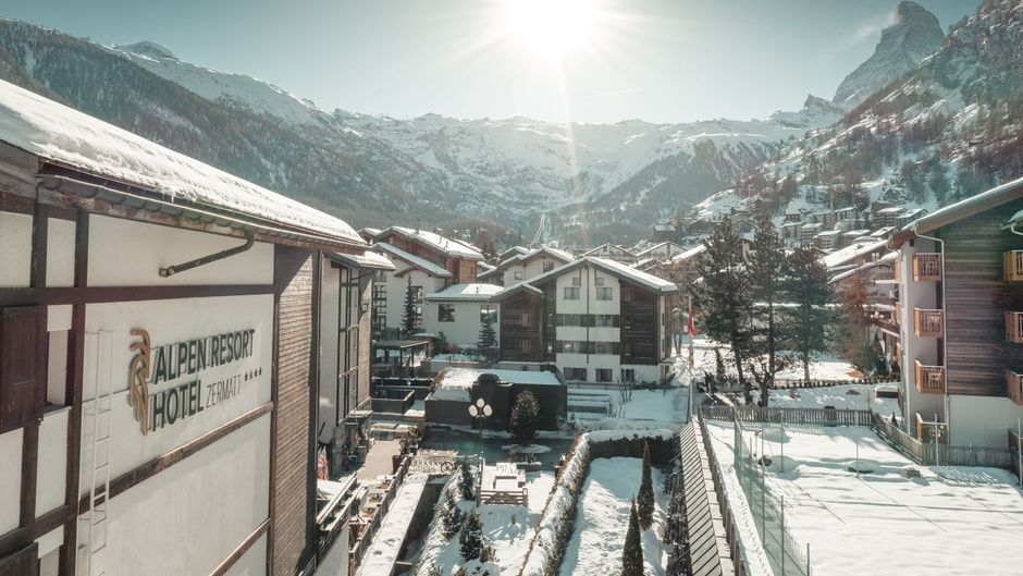 Alpen Resort Hotel Exterior