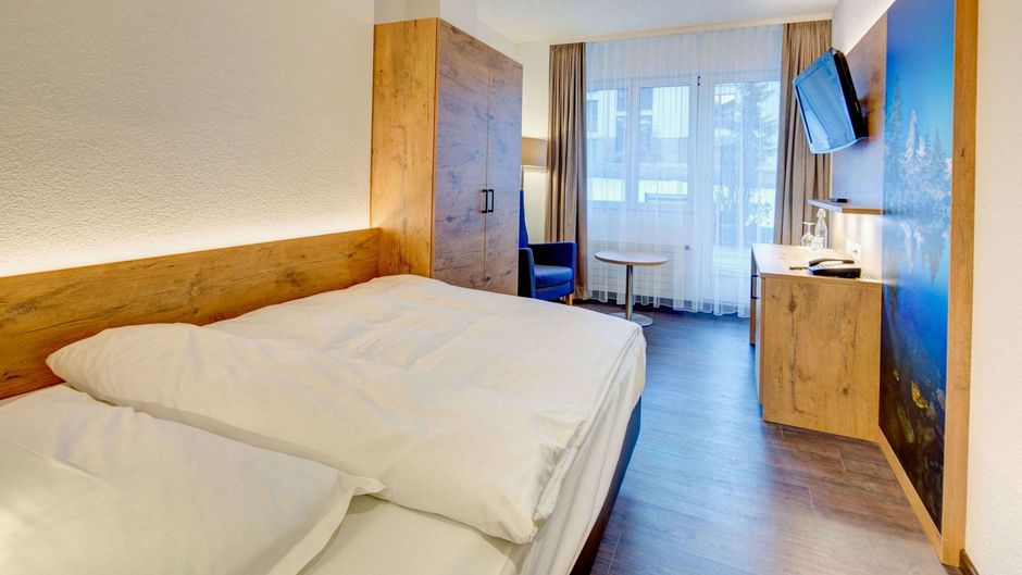 Alpen Resort Hotel Room