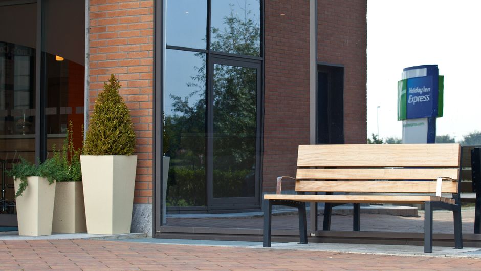 Holiday Inn Express - Reggio Emilia Exterior
