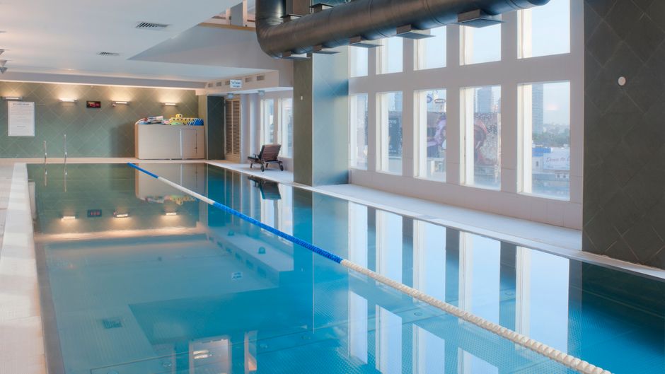 Crowne Plaza Hotel City Center Pool