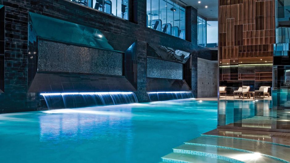 Crowne Plaza Istanbul-Asia Pool