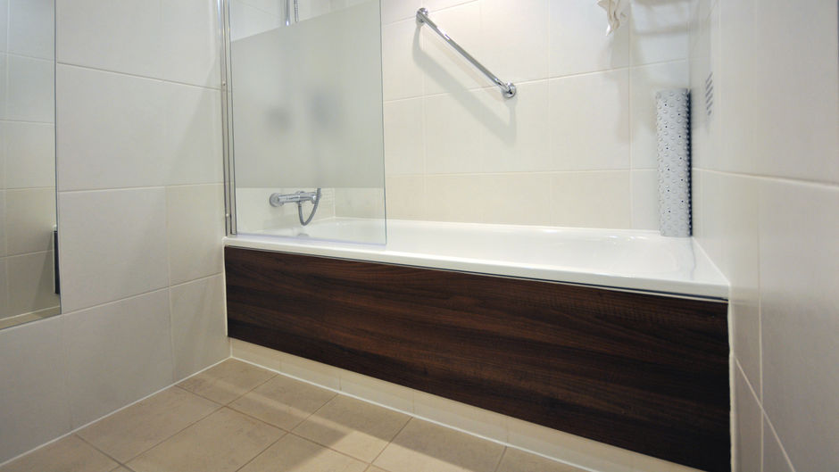 Holiday Inn Express Leigh Sports Village Room