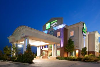 Holiday Inn Express Fort Worth I-35