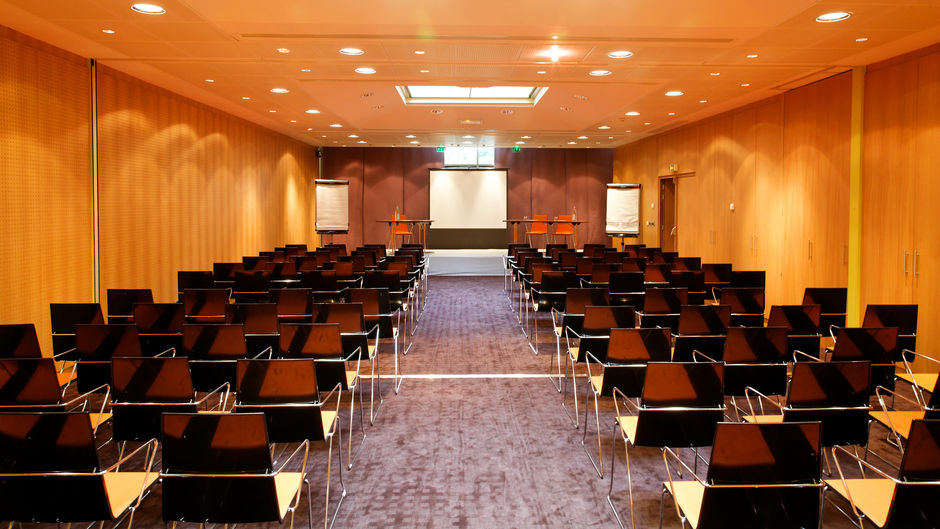 Holiday Inn Express Paris Meeting