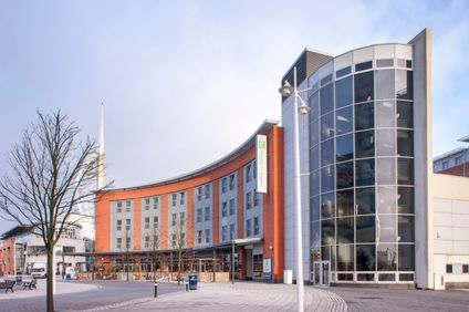 Holiday Inn Express Gunwharf Quays