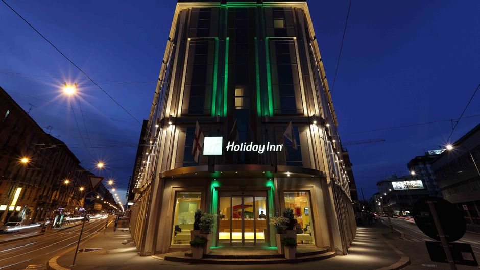 Holiday Inn Milan-Garibaldi Station Exterior