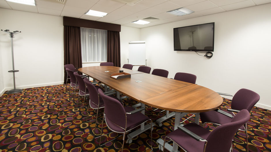 Holiday Inn Express South A45 Meeting