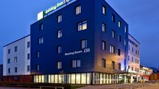 Holiday Inn Express South A45