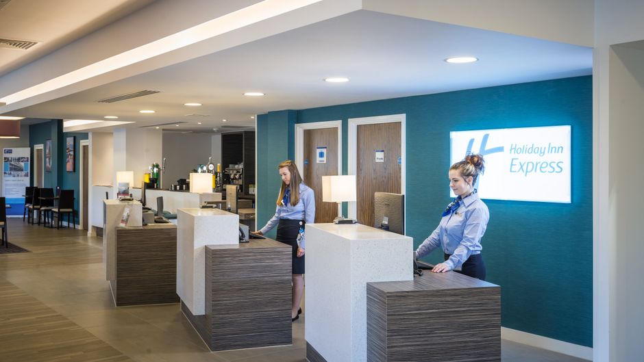Holiday Inn Express Middlesbrough Lobby
