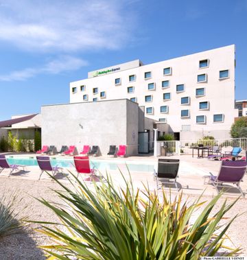Holiday Inn Express Odysseum