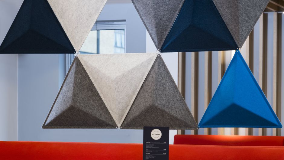 Holiday Inn Express St. Albans - M25 Lobby
