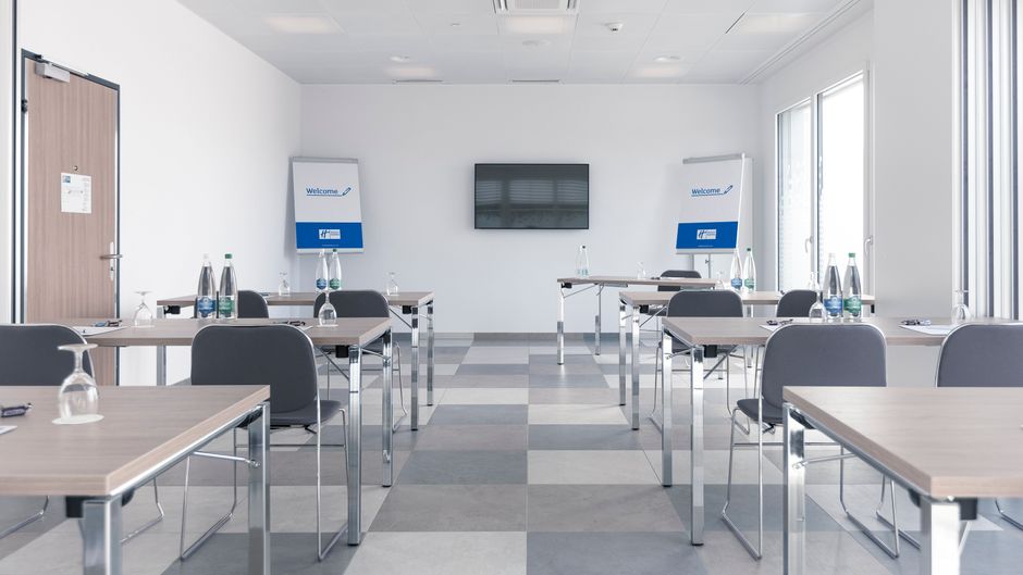 Holiday Inn Express Luzern-Neuenkirch Meeting