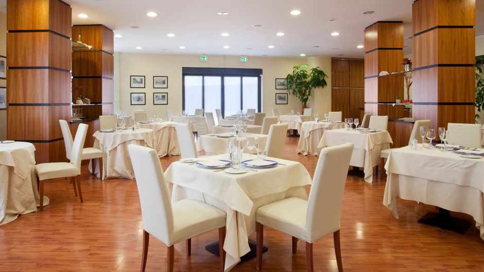 Holiday Inn Cagliari Restaurant