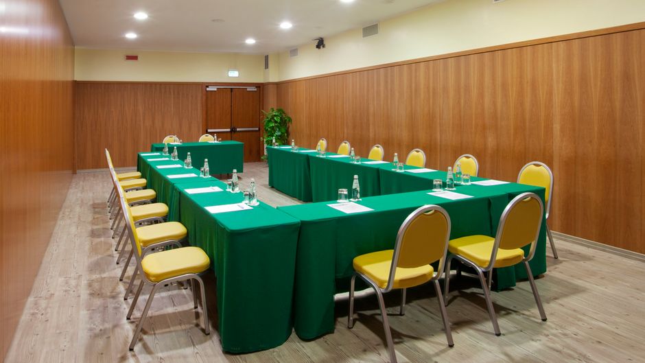 Holiday Inn Cagliari Meeting