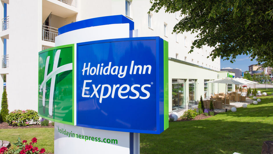 Holiday Inn Express Neunkirchen Exterior