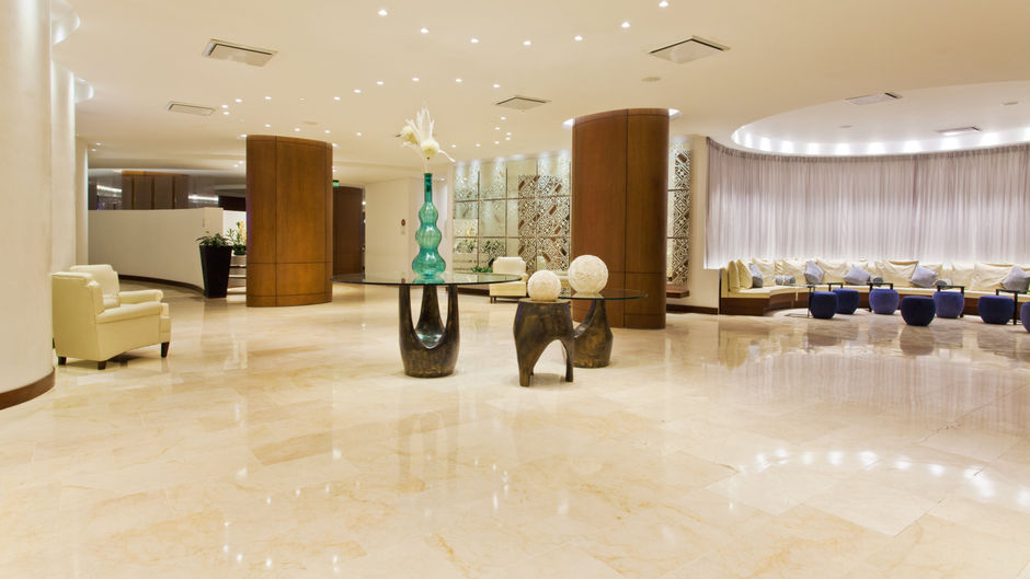 Holiday Inn Cartagena Morros Lobby