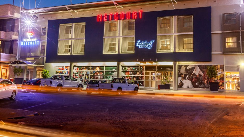 Peermont Metcourt Francistown Exterior