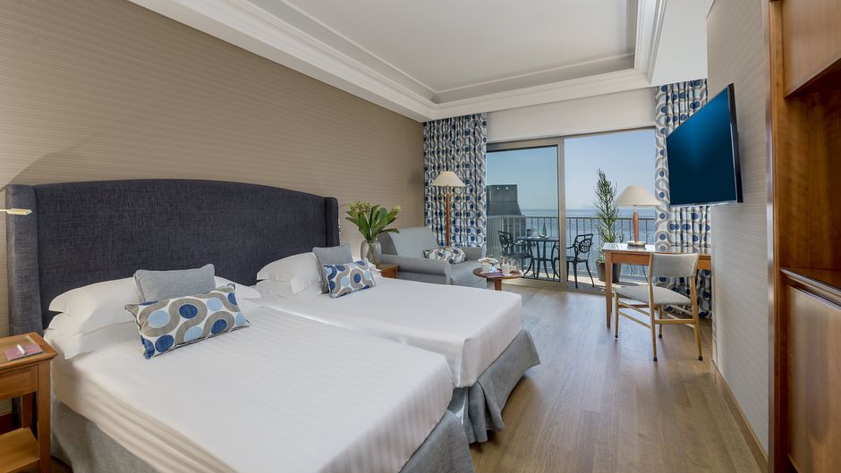 Hotel Royal Continental Suite