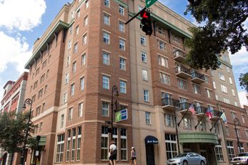 Holiday Inn Express Historic District