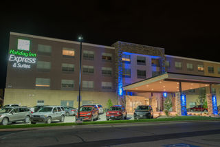 Holiday Inn Express & Suites North