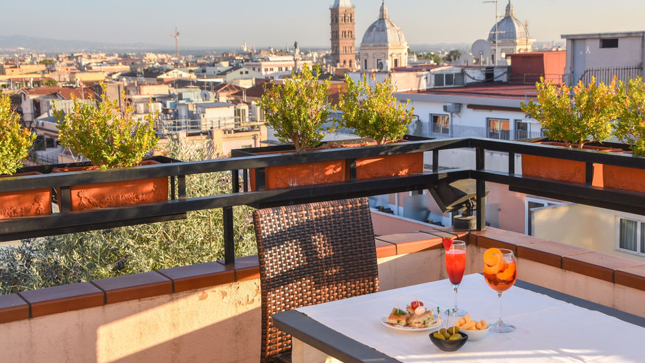Hotel Diana Roof Garden Restaurant